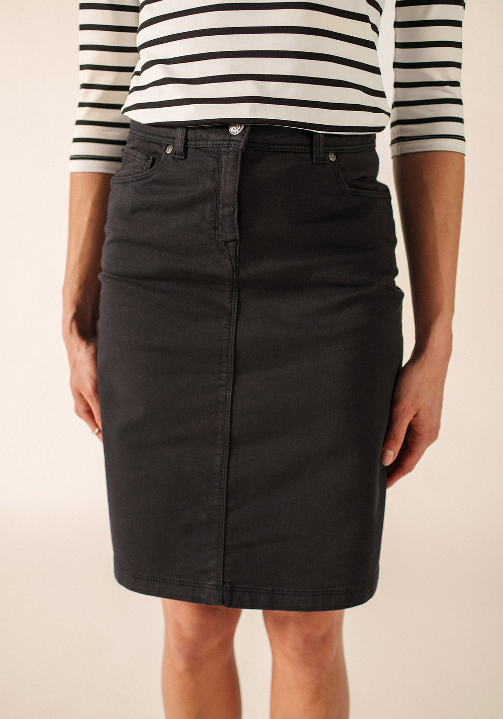 Elfy Couleur skirt (NAVY)