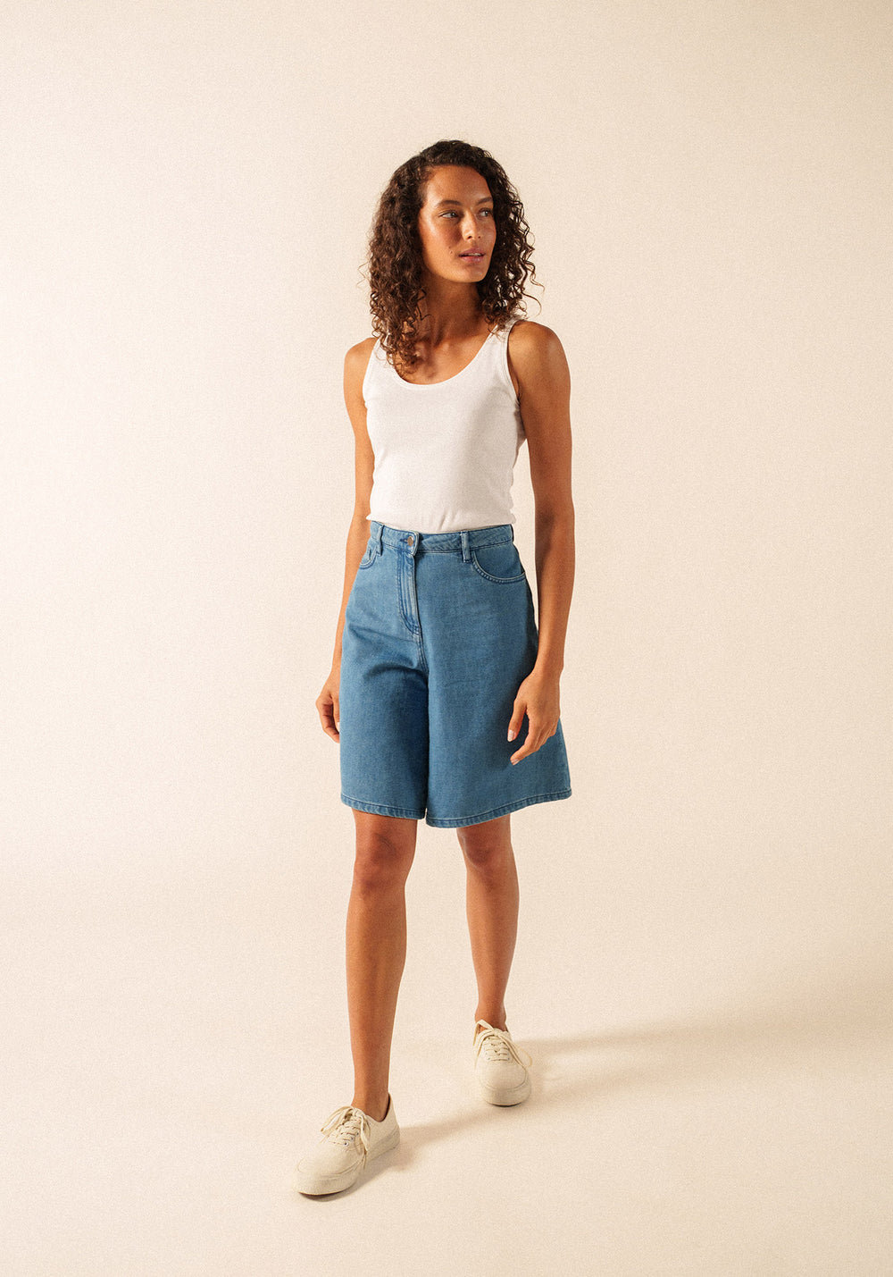 Manon Bermudas Shorts (DENIM)