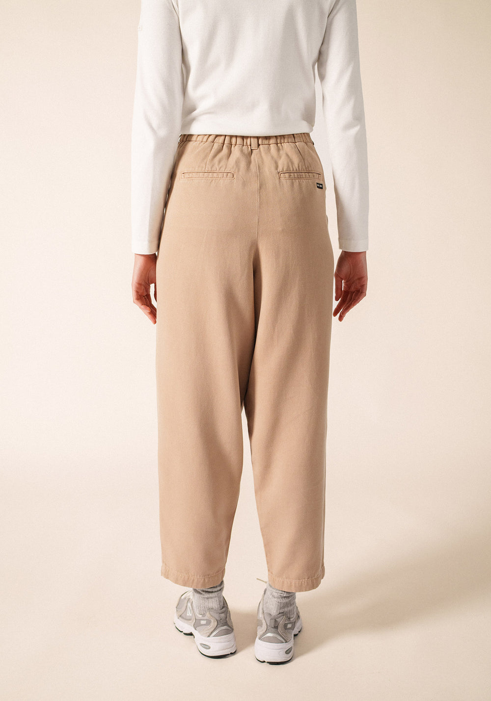 Barrel Trousers (BEIGE FONCE)