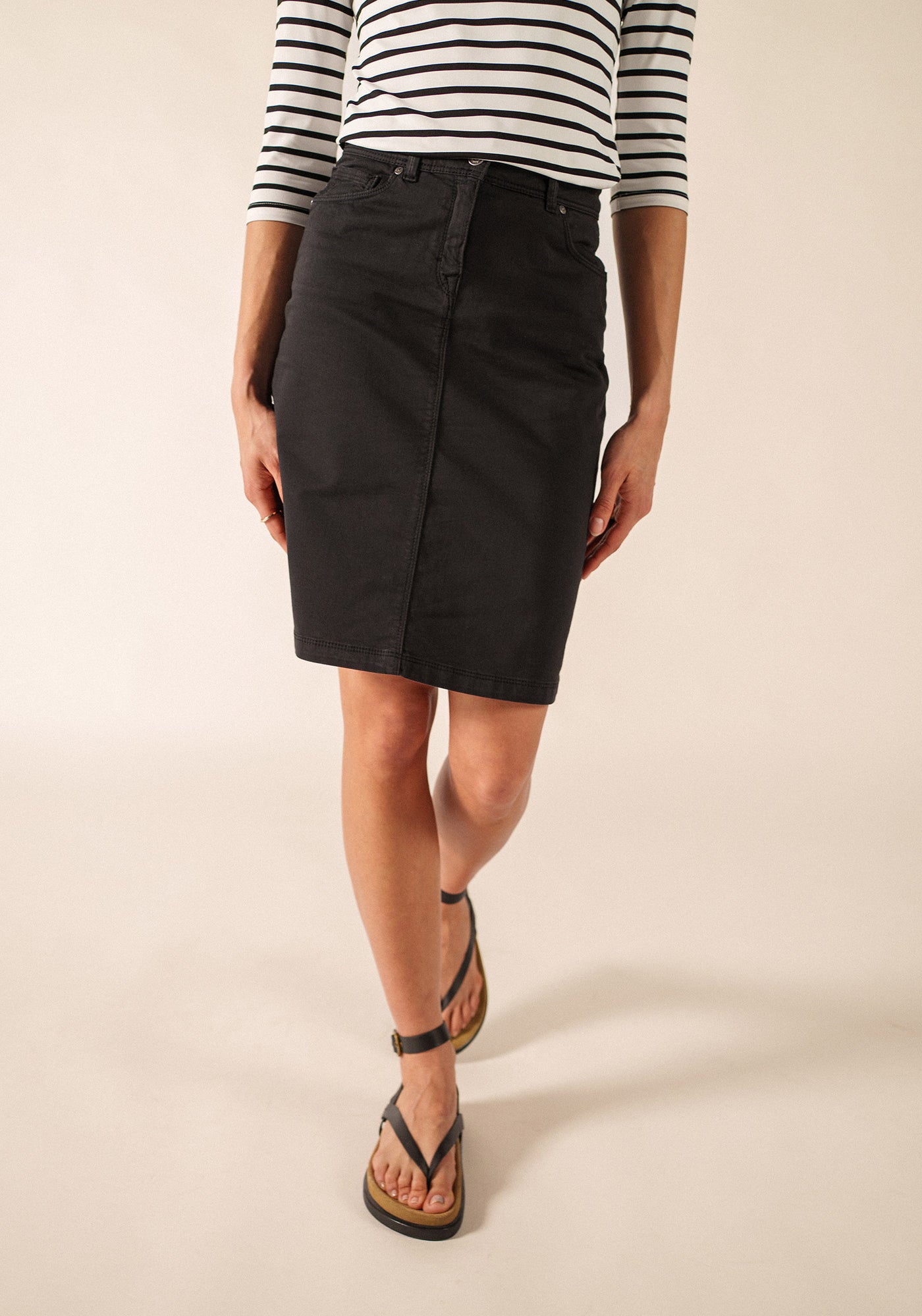 Elfy Couleur skirt (NAVY)