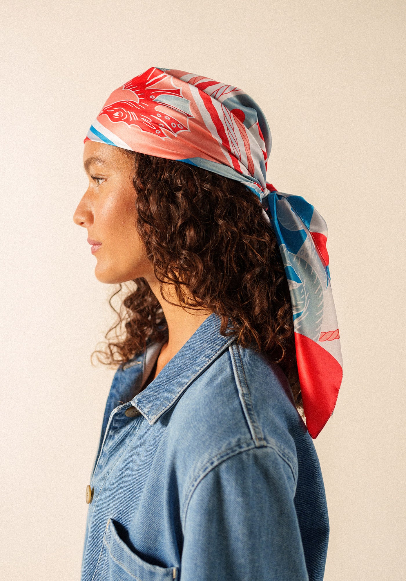 Fond Marin square scarf (PLAY)