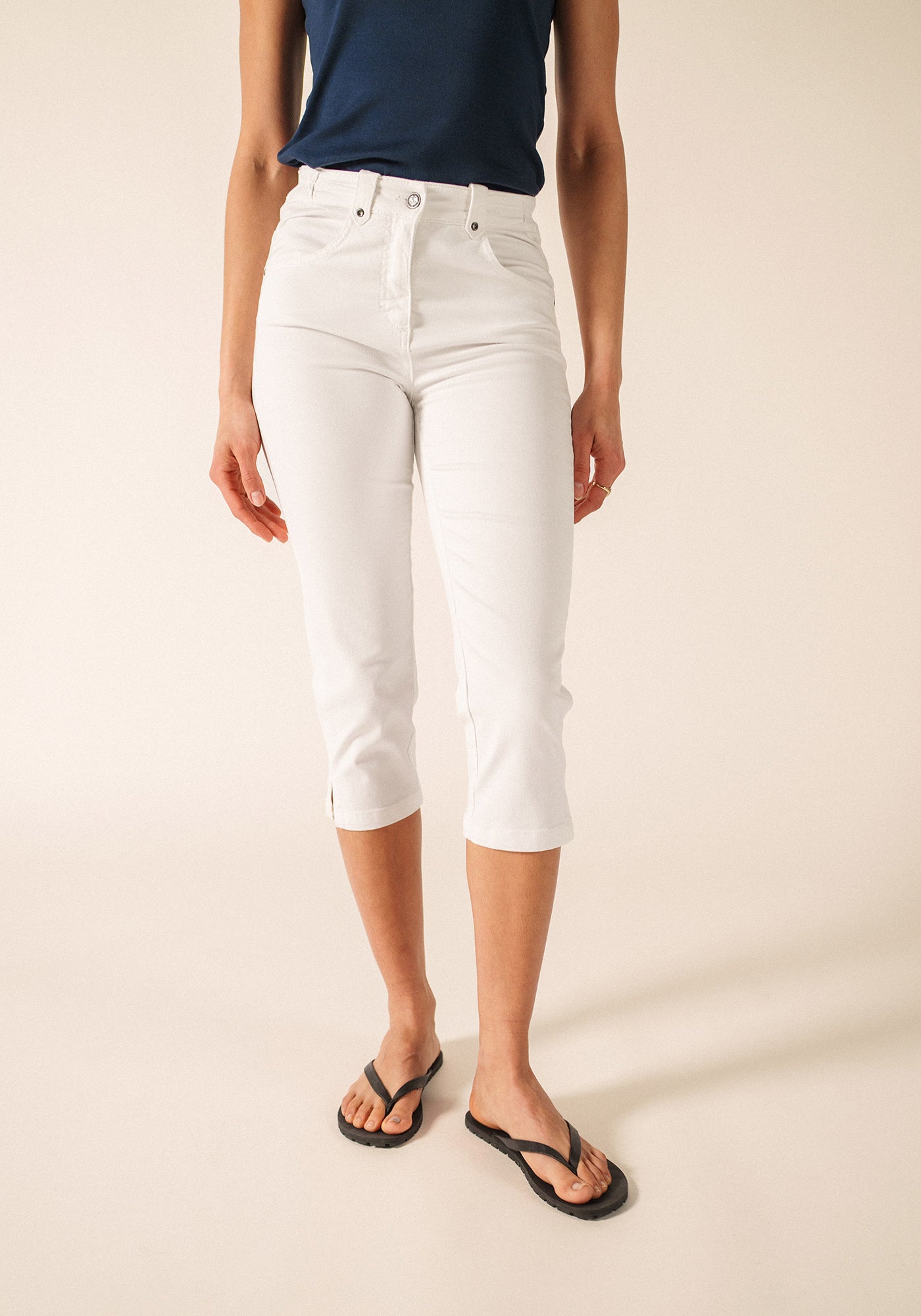 Elodie Capri pants (BLANC)