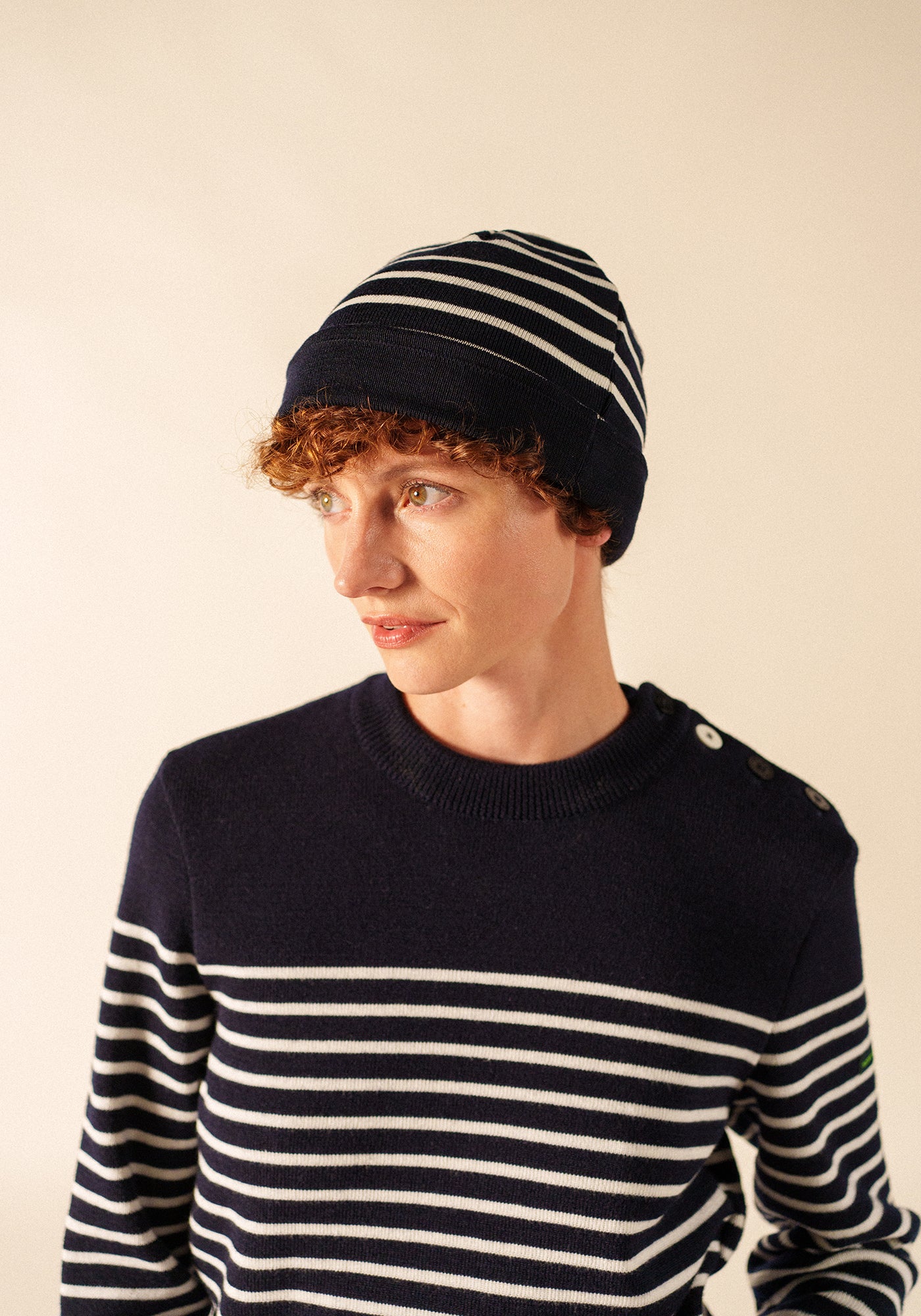 Glow-In-The-Dark Beanie - in wool (NAVY/PHOSPHORESCENT)