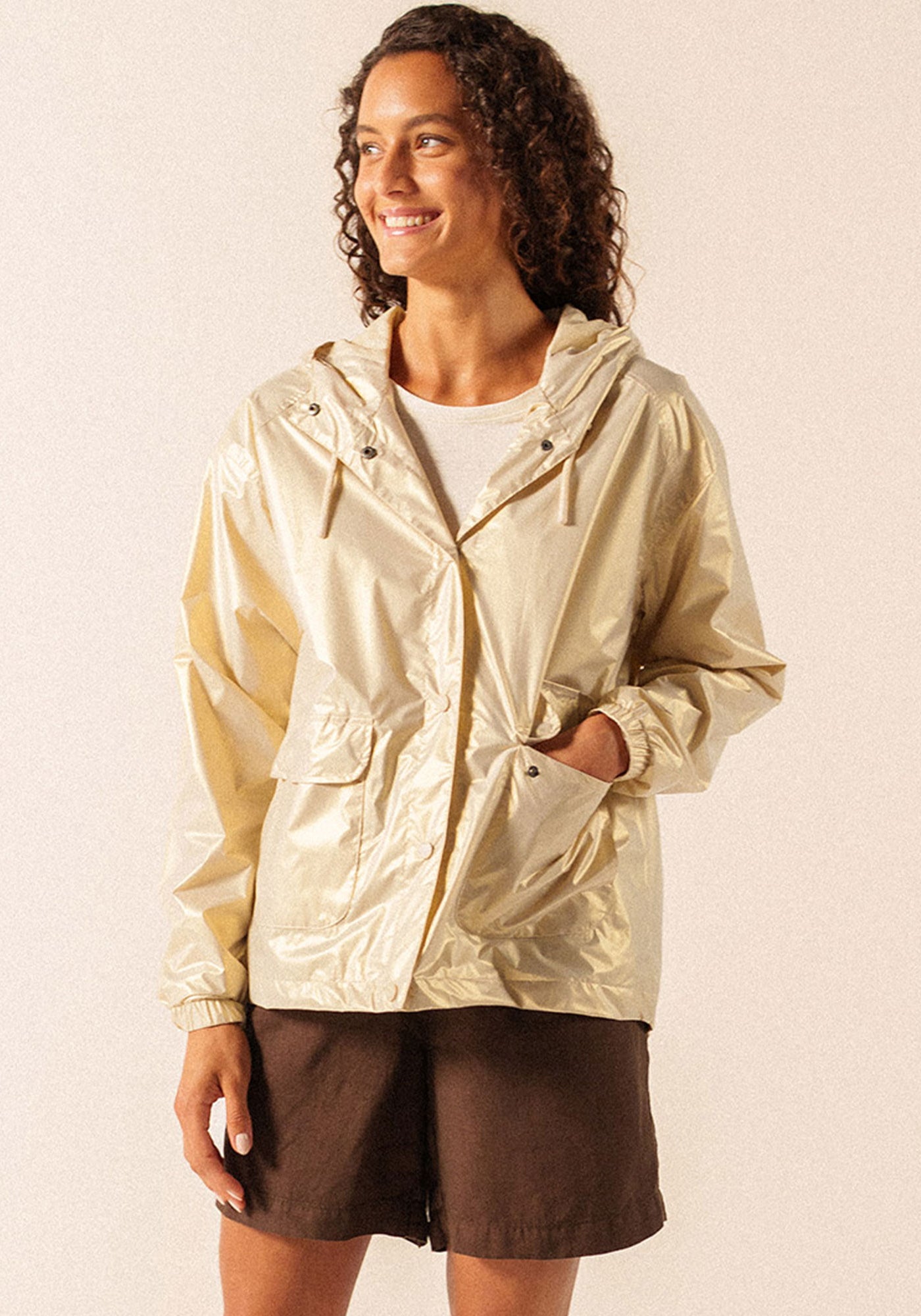 Ste Iris Windbreaker (SABLE)