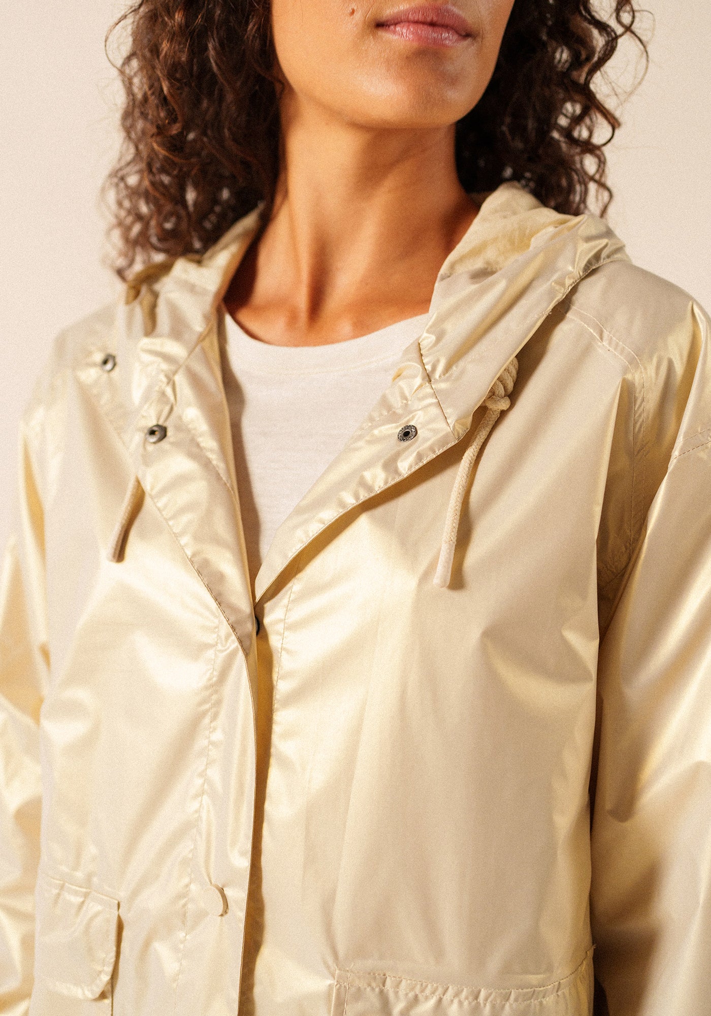 Ste Iris Windbreaker (SABLE)