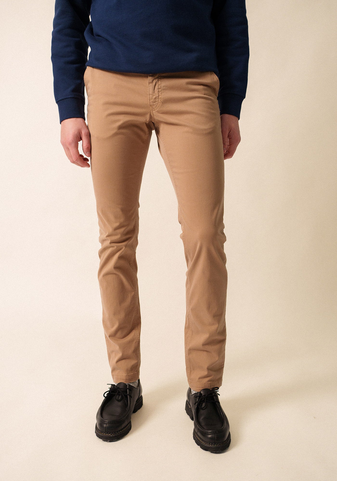 Voile Hiver chino pants - in stretch cotton twill (BEIGE FONCE)