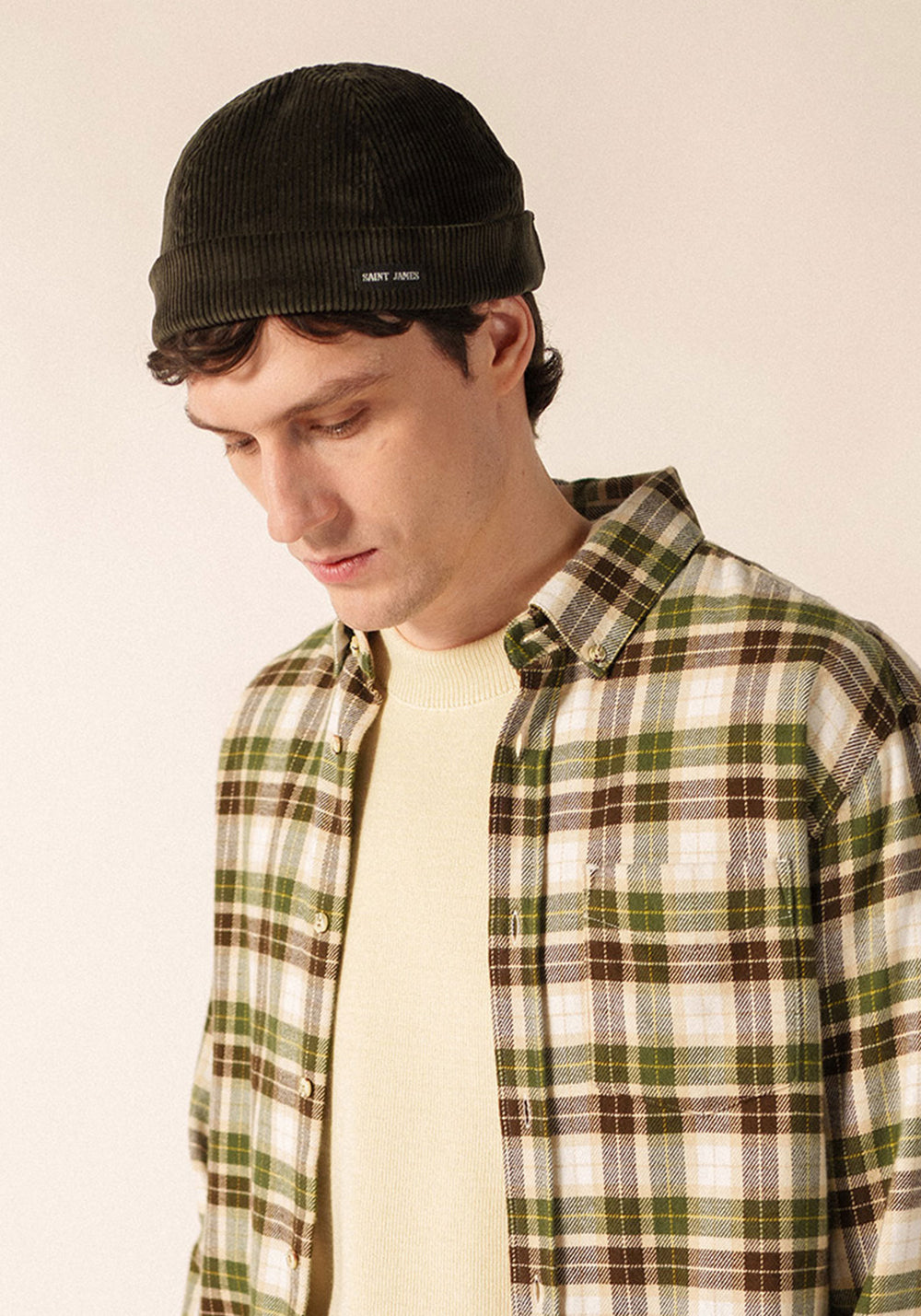 Miki Velvet Beanie (LAND FONCE)