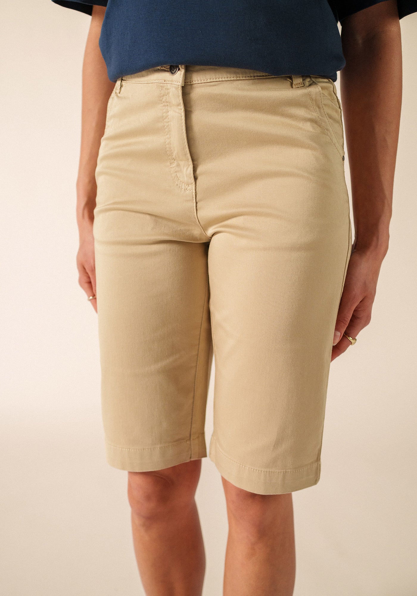 Samantha Bermuda shorts (PLAGE)