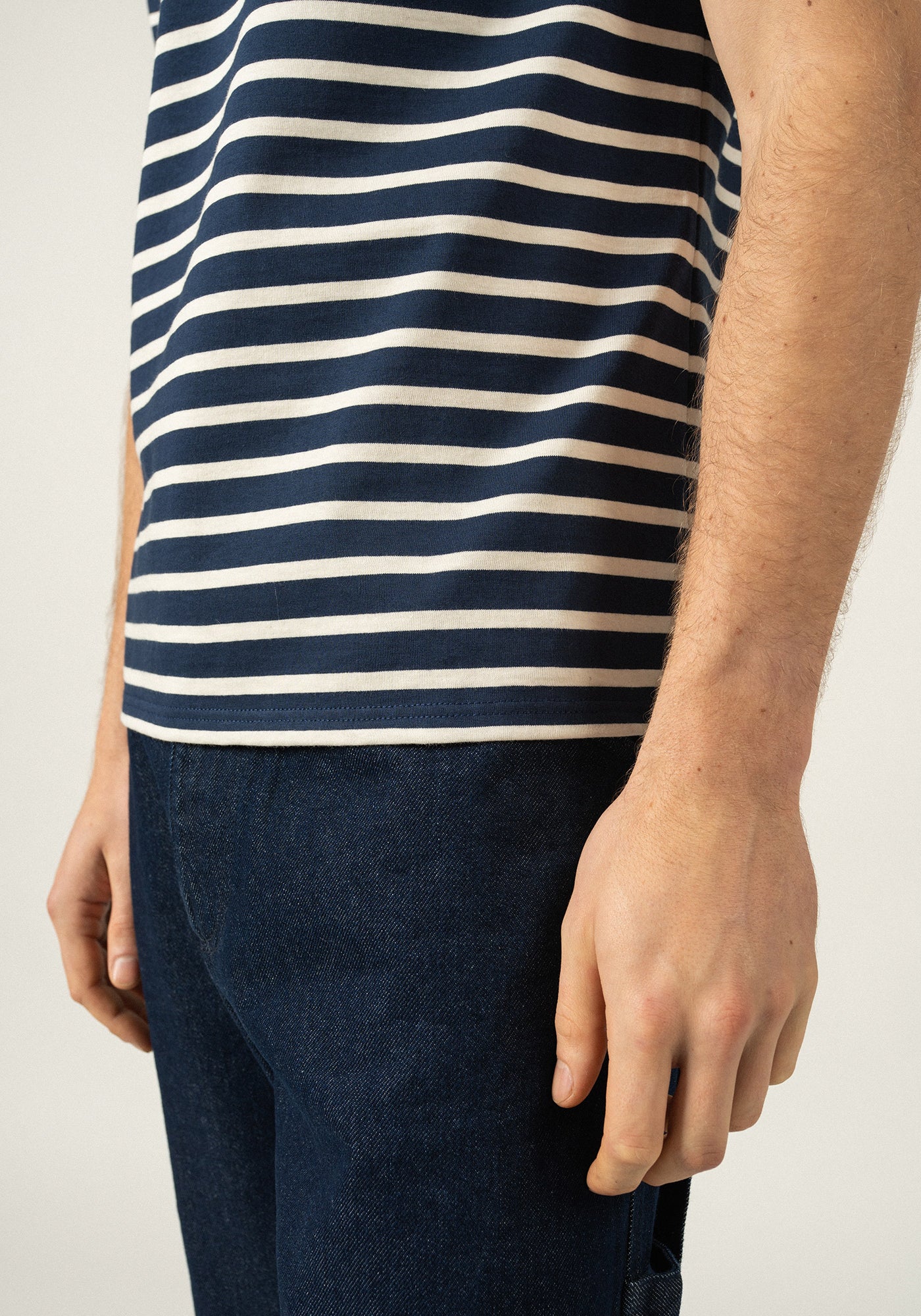 Plouider striped t-shirt - round neck, in cotton jersey (MARINE/ECRU)